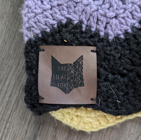 The Lilac Fox Handmade Non Binary Flag Scarf - Picture 4 of 5